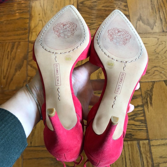 Red suede heels - Picture 3 of 4